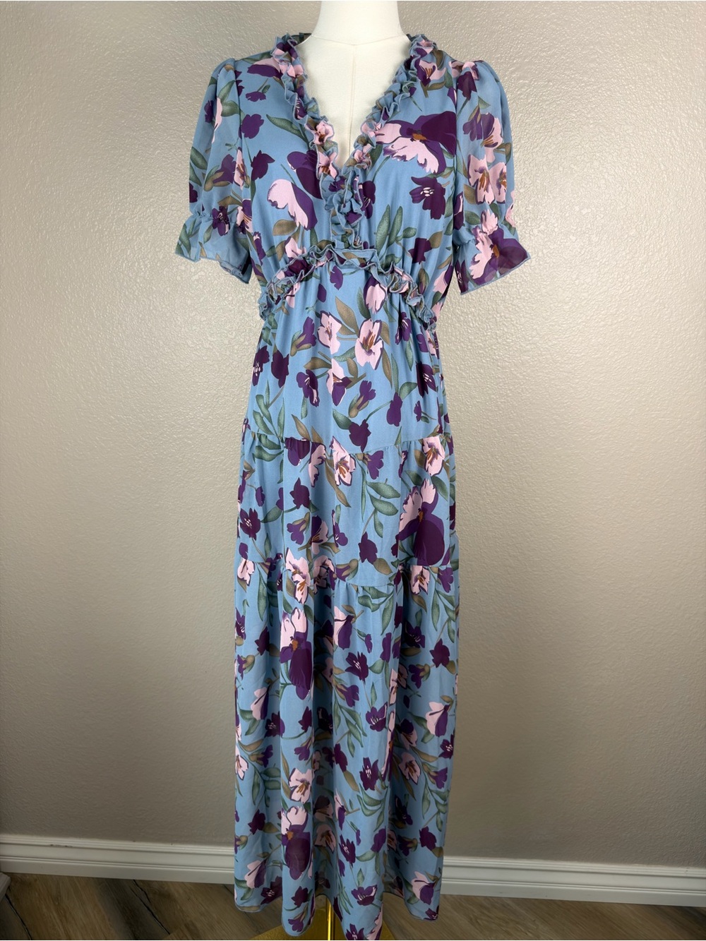 NWOT Light Blue & Purple Floral V-Neck Maxi Dress with Ruffle Waist, Medium